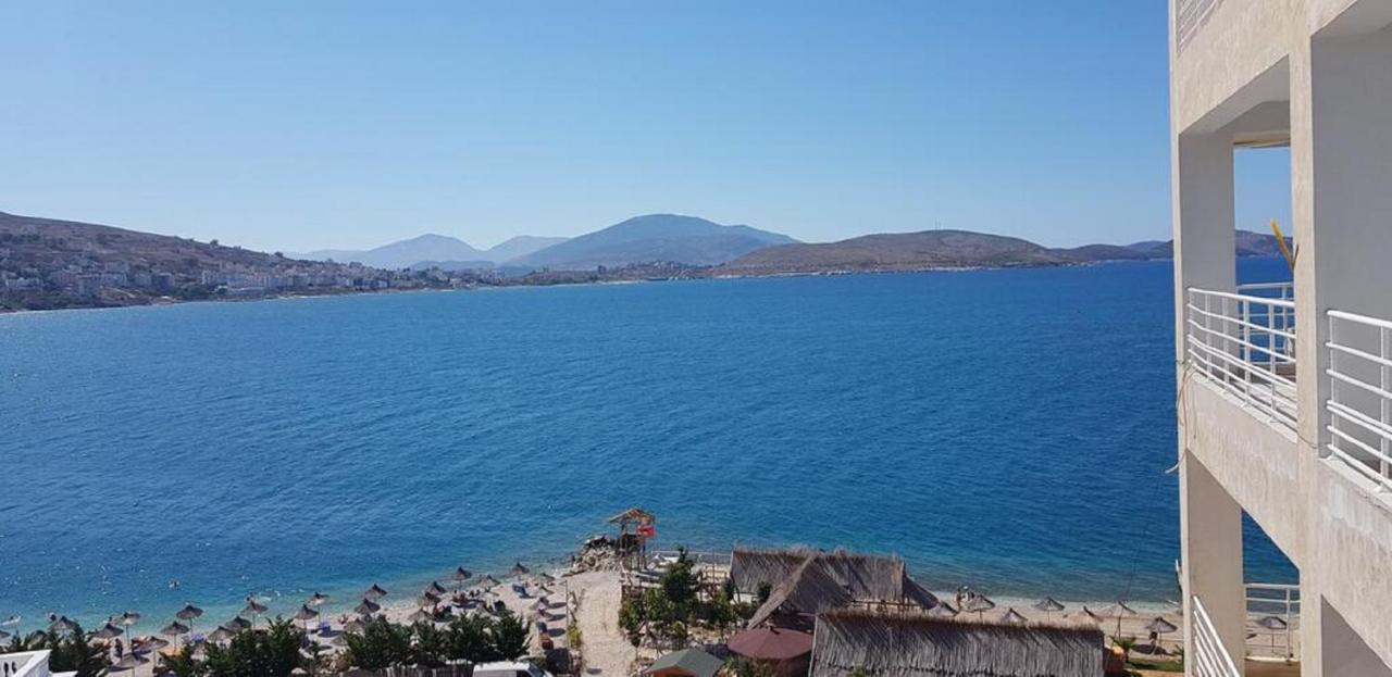 Limani Luxury Apartments Beachfront Sarandë エクステリア 写真