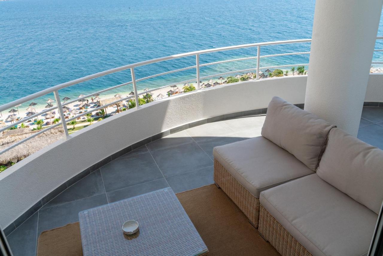 Limani Luxury Apartments Beachfront Sarandë エクステリア 写真