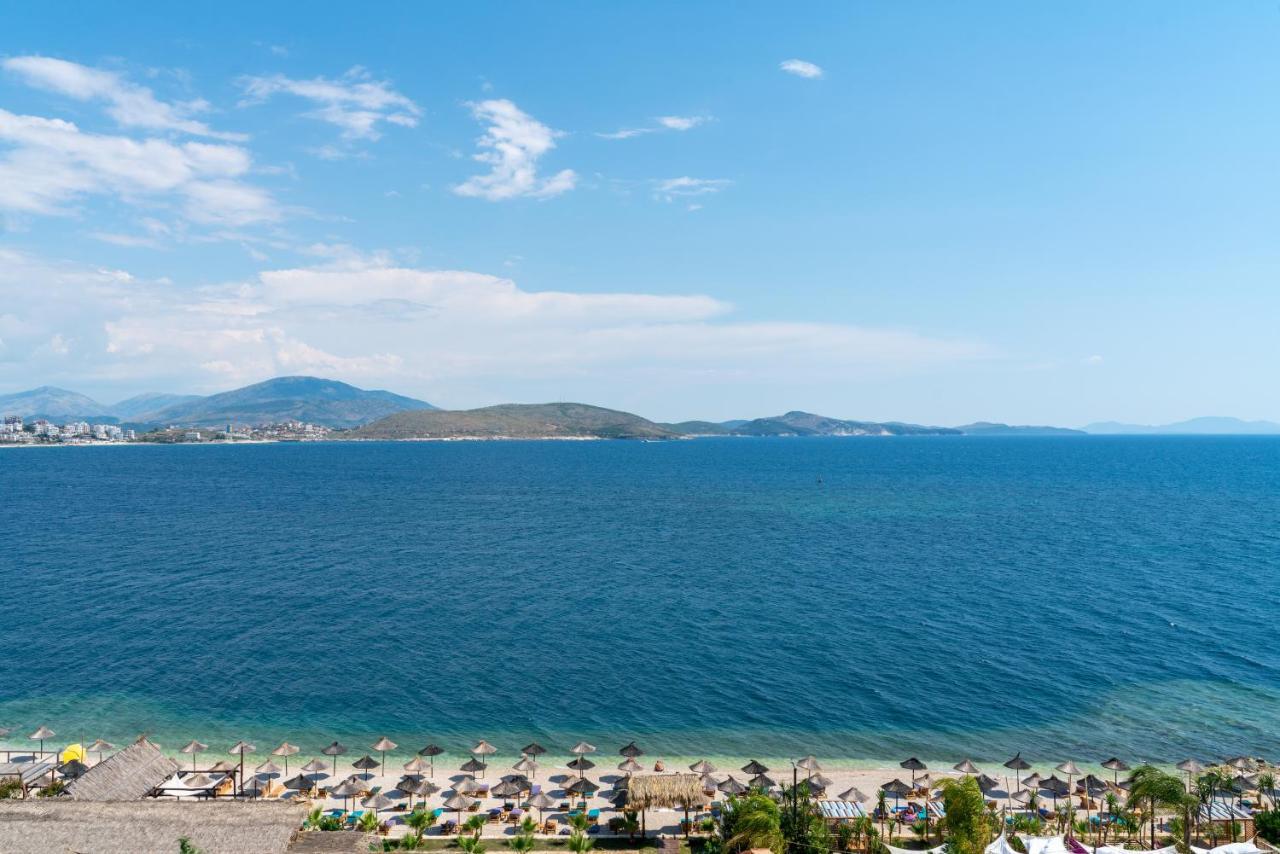 Limani Luxury Apartments Beachfront Sarandë エクステリア 写真