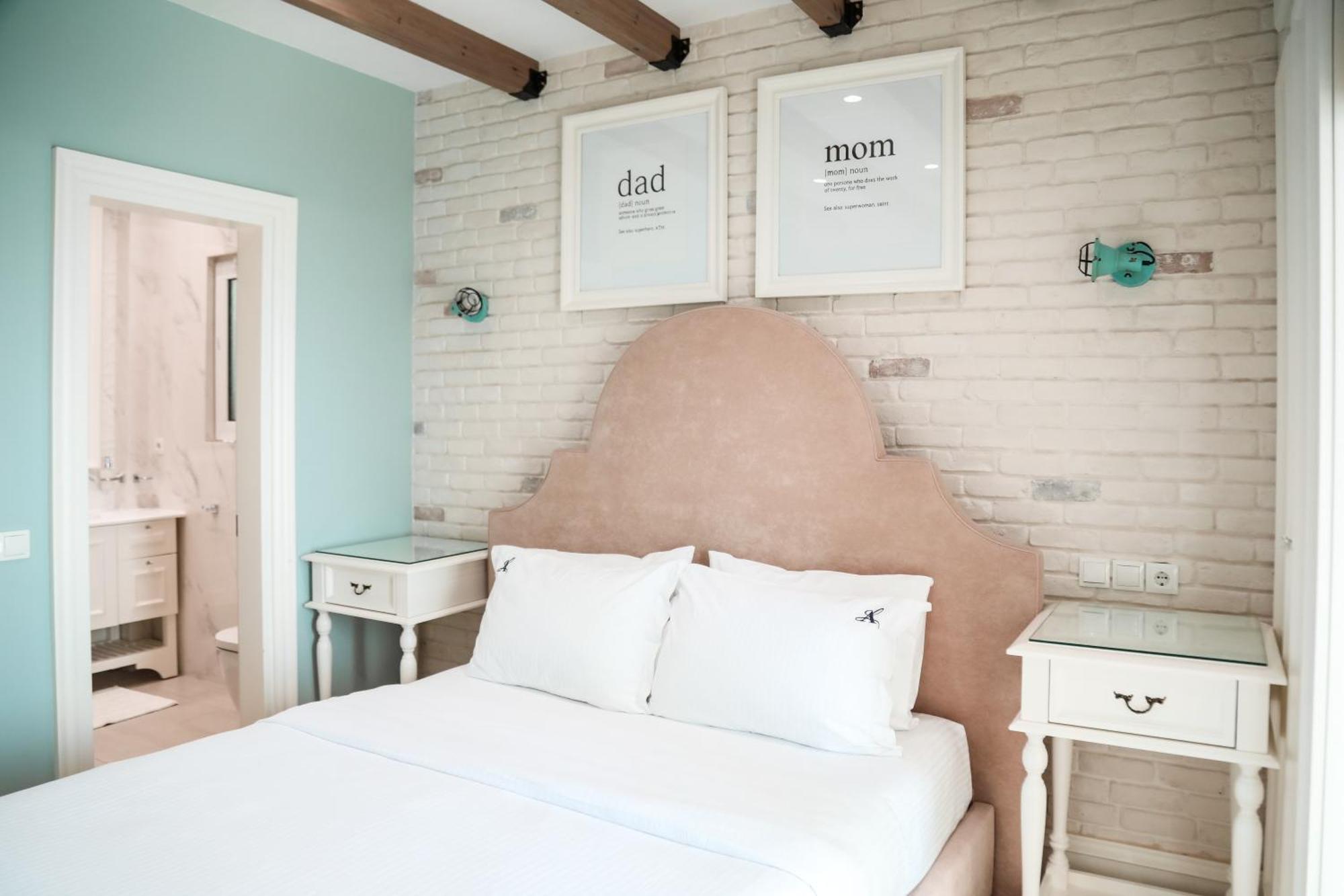 Limani Luxury Apartments Beachfront Sarandë エクステリア 写真