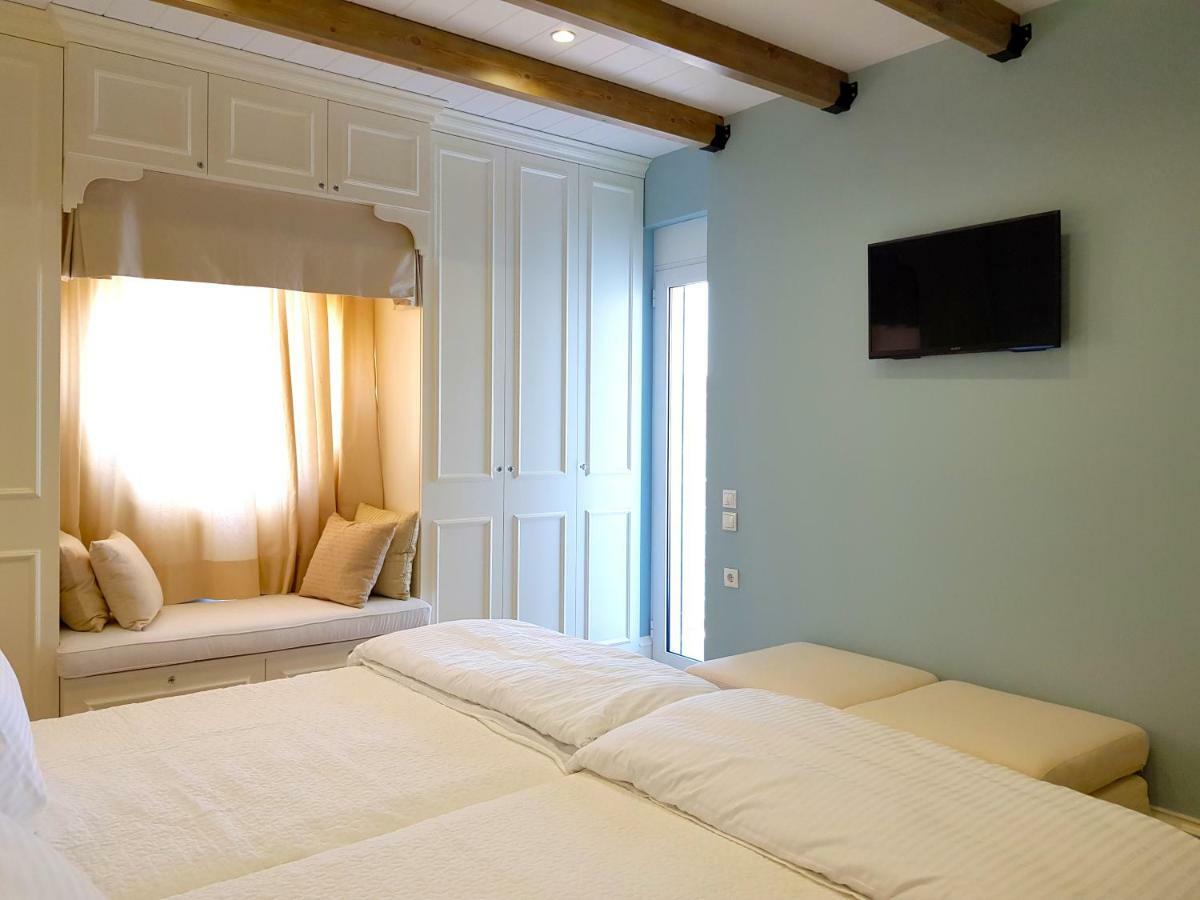 Limani Luxury Apartments Beachfront Sarandë エクステリア 写真